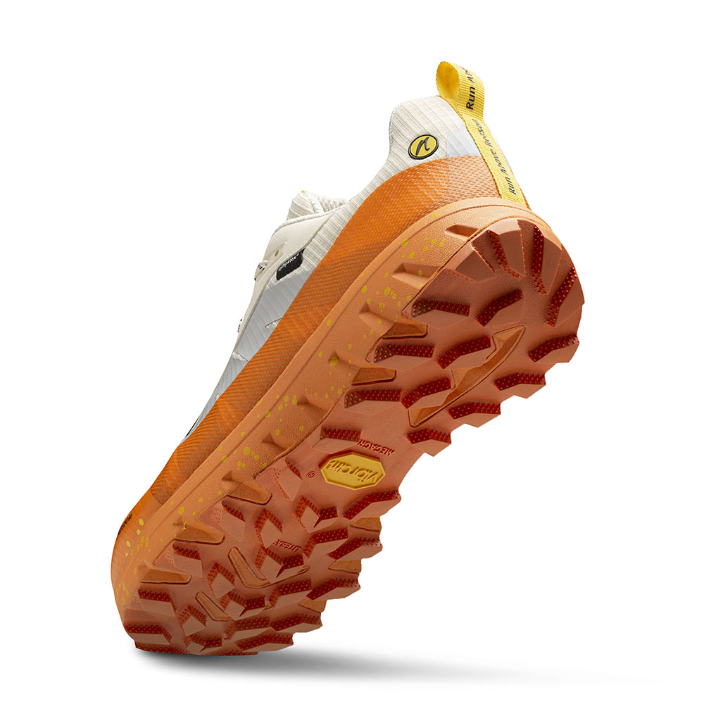 Die Vibram Sohle des Joe Nimble Explore Addict Wanderschuh in orange
