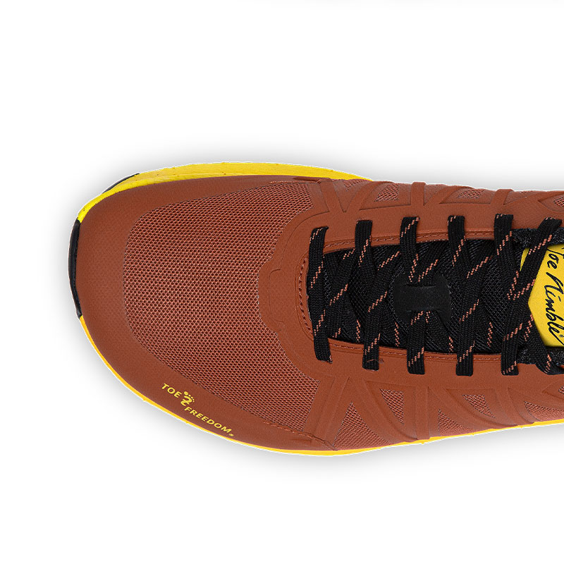 Die Zehenbox mit Toefreedom / Zehenfreiheit des Joe Nimble Trail Addict Pro-R Trail Laufschuh in braun