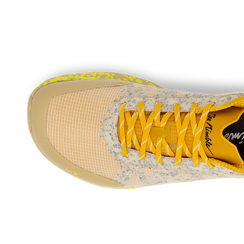 Die Zehenbox mit Toefreedom / Zehenfreiheit des Joe Nimble Trail Addict Pro-R Trail Laufschuh in Beige