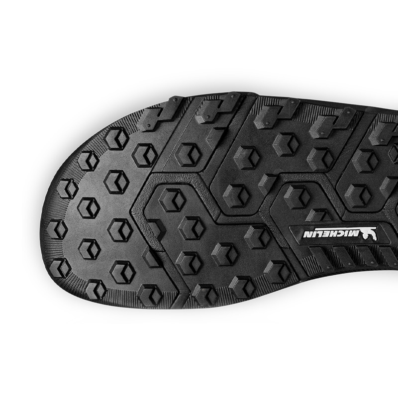 Die Michelin Sohle des Joe Nimble motionToes in schwarz